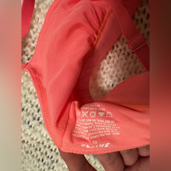 Skims xs pink bralette - Picture 3 of 4